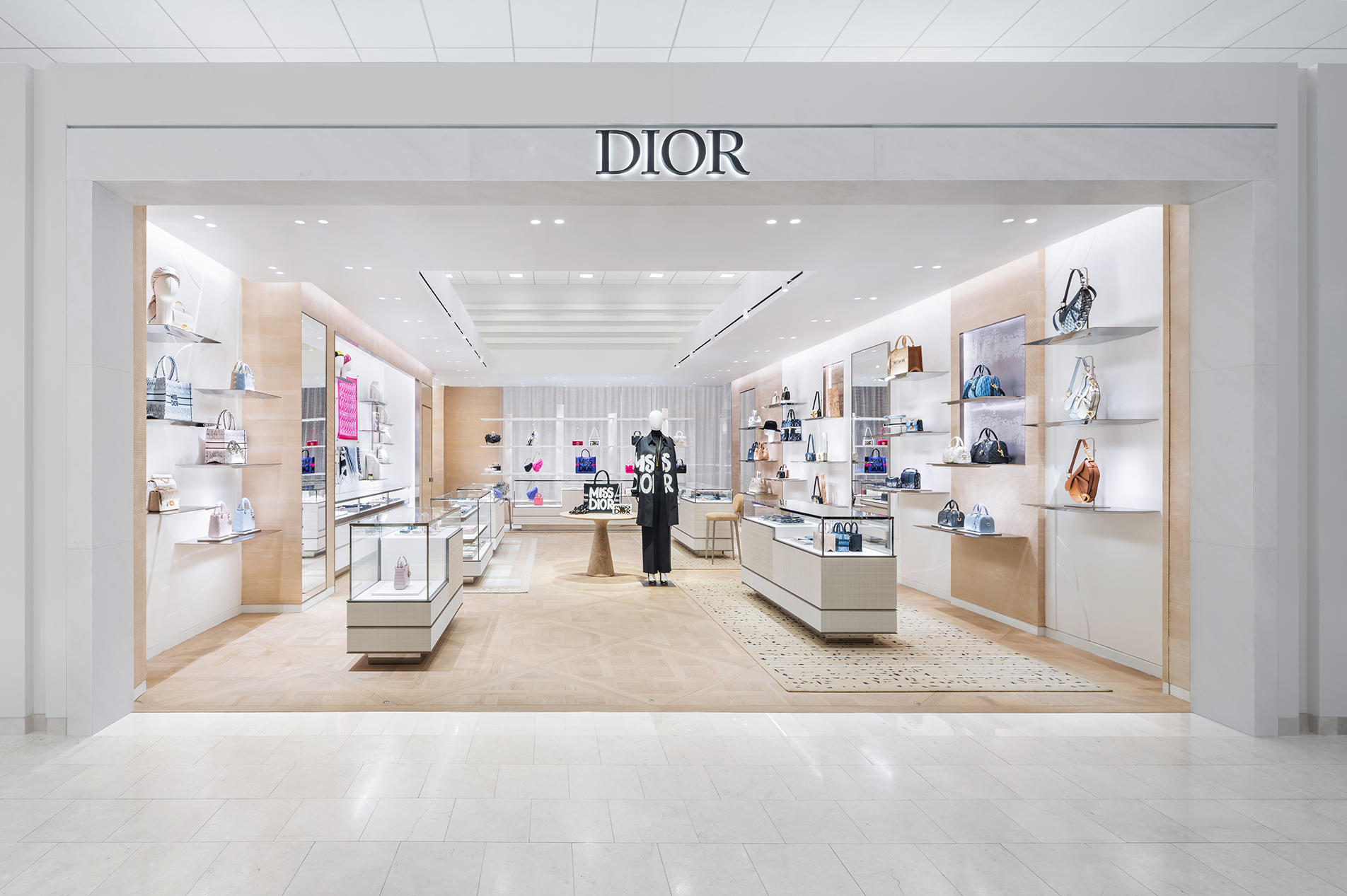 Dior storefront
